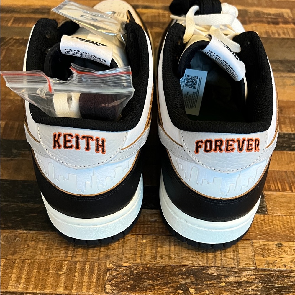 New Nike SB Dunk Low HUF San Francisco sneaker in black & white & orange - Picture 4 of 9